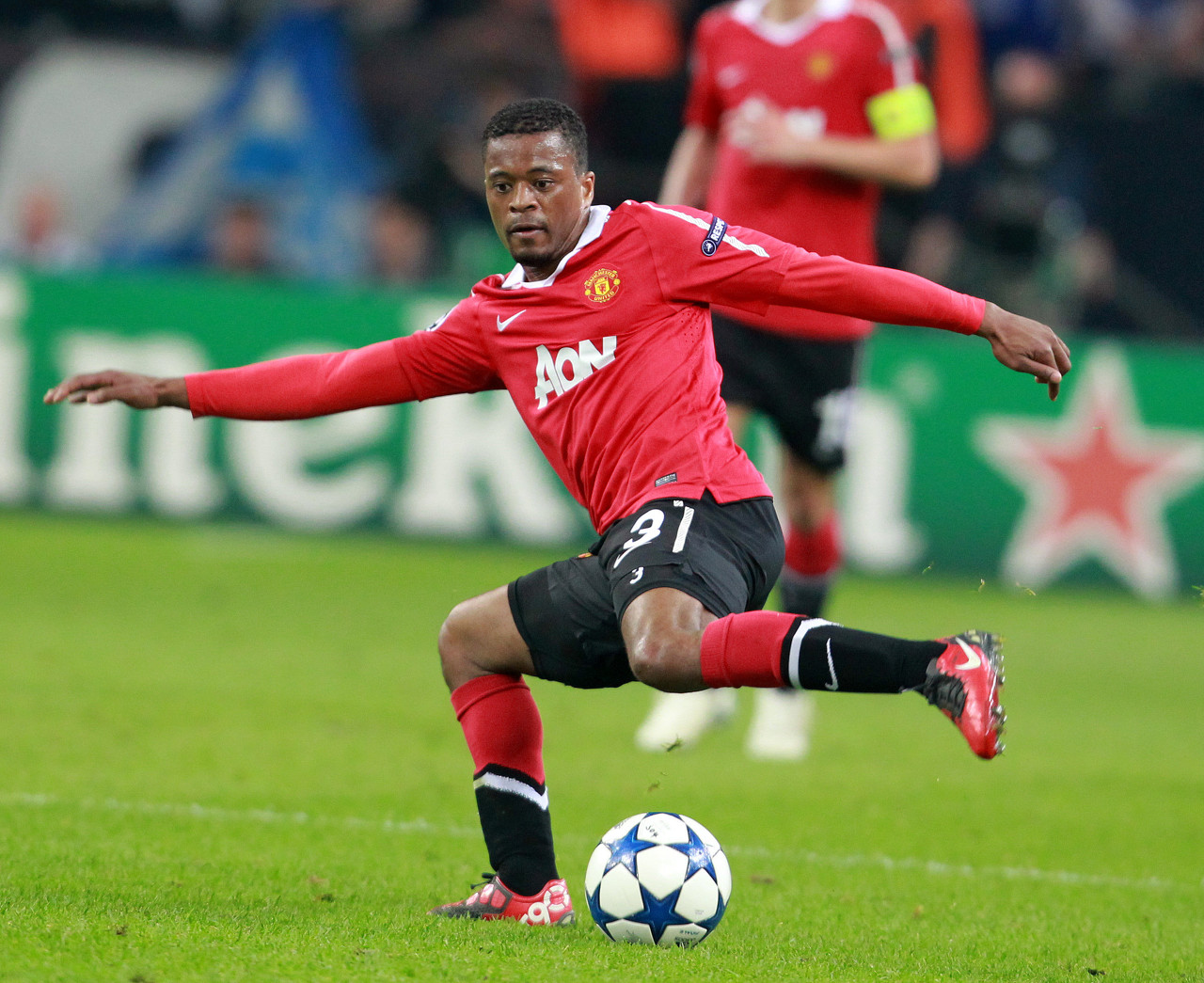 同时也为球 同时也为球