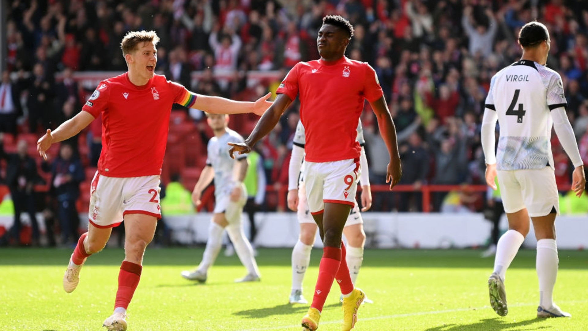 在球迷期待 在球迷期待